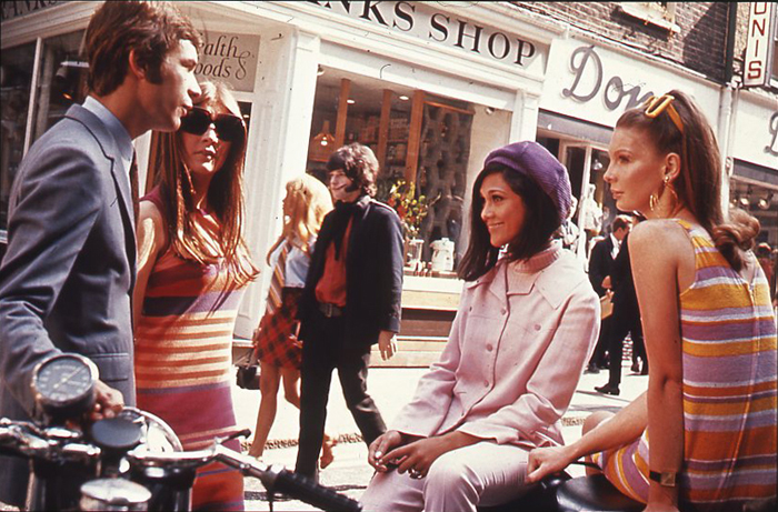 1960s fashion in London on Carnaby Street